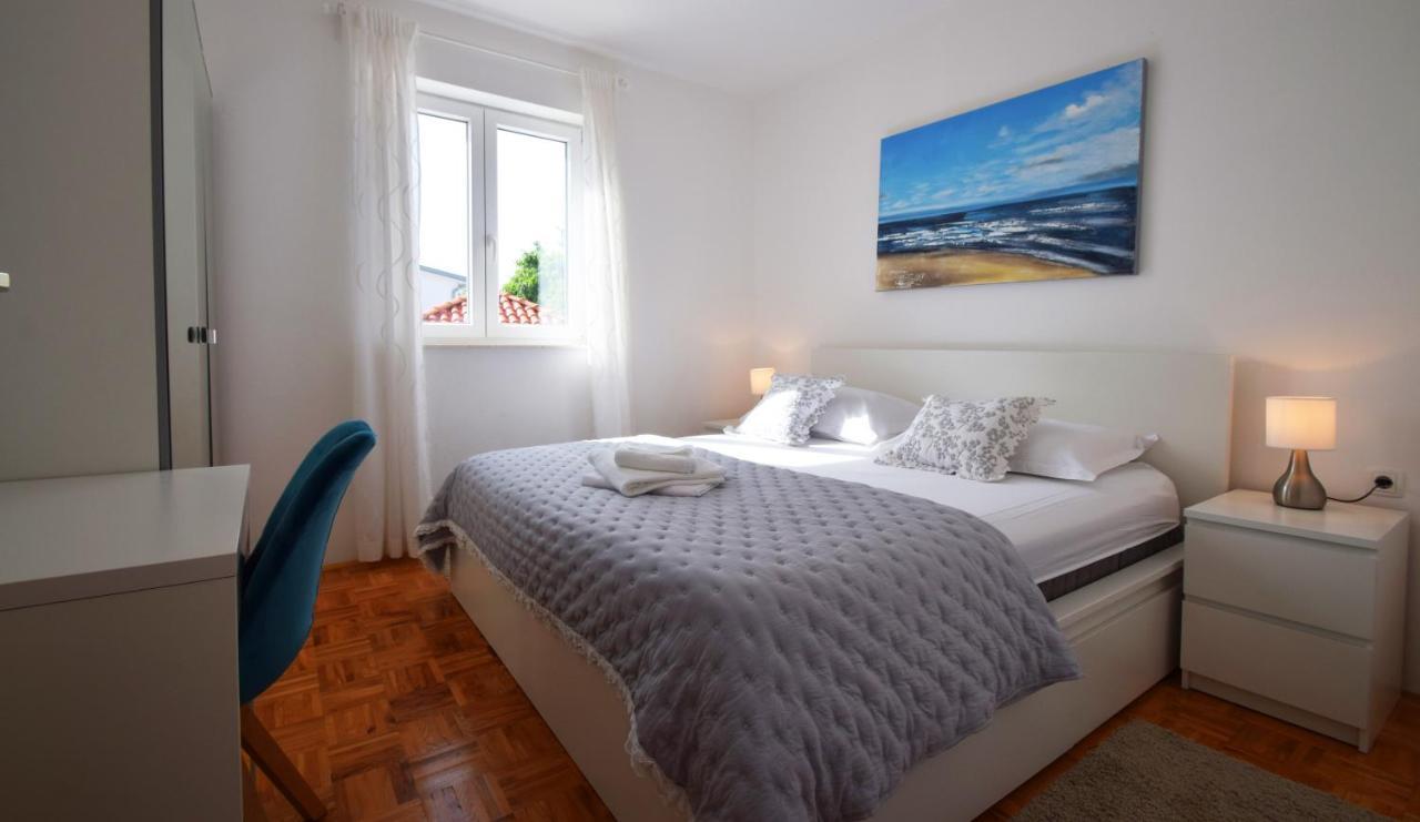 Villa Golden Apple Селине Екстер'єр фото